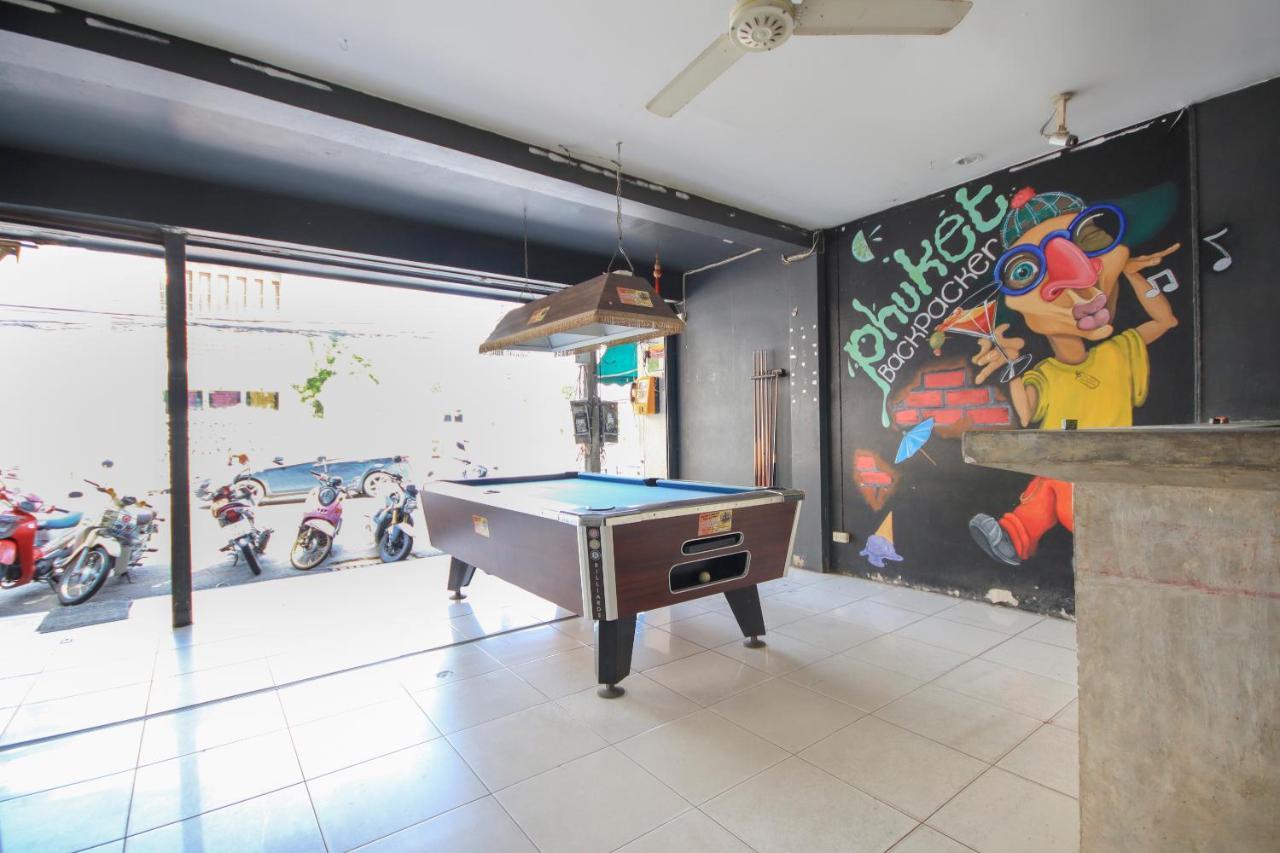 OYO 1054 Phuket Backpacker Hostel Exteriör bild